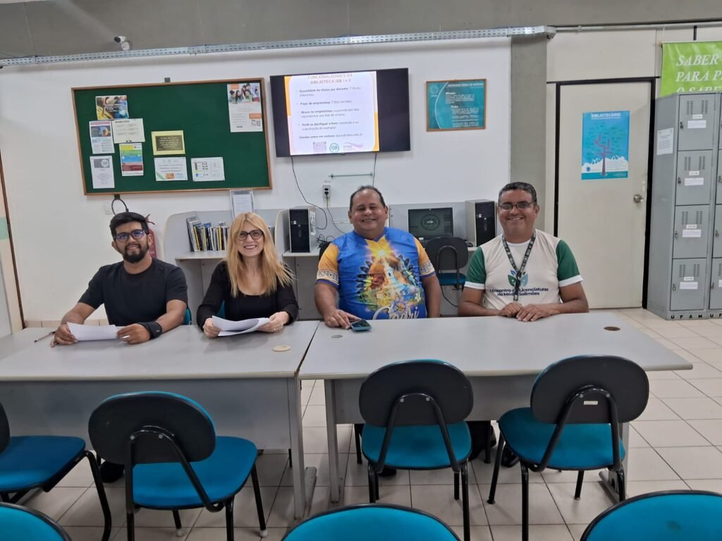 Primeira reunião para organização do projeto.